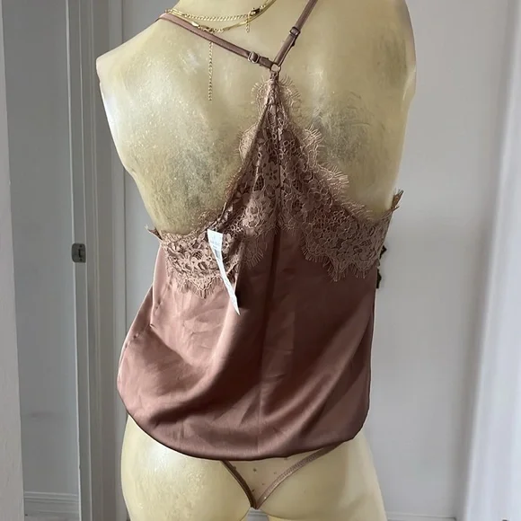 BNWT Abercrombie & Fitch Lace Trim Satin Bodysuit - Picture 4 of 7